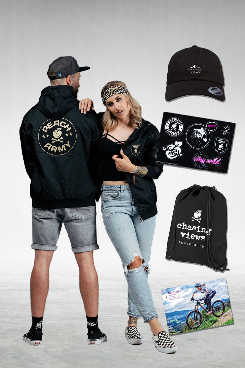 Miss Peaches "Christmas Bundle" Masters of Merch Online Shop